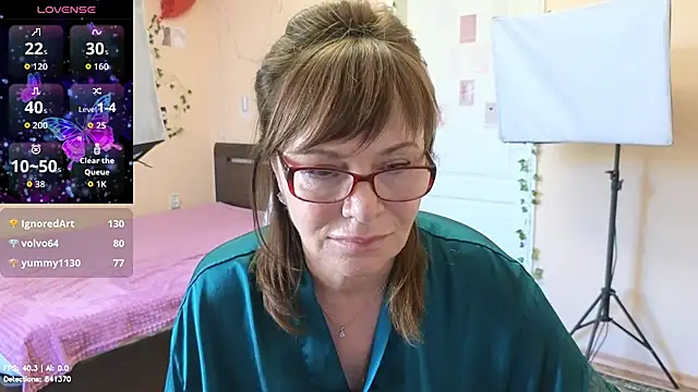Miss_Moren webcam