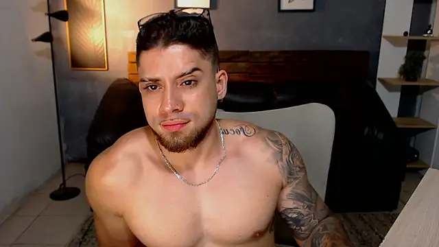 Mike_montoya01 webcam