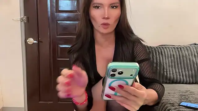 Your_sweetnaughty143 webcam