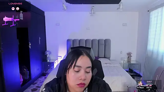 ThaliaBrookss_ webcam