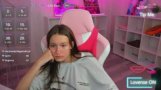 Golden__Whisper webcam