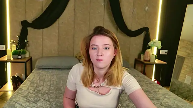 Laura_Stellar webcam
