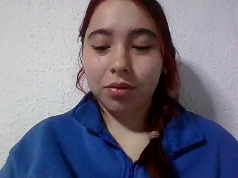 Annisofi000 webcam