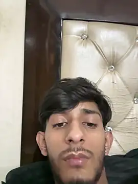 ronnnnn718 webcam
