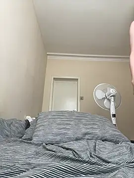 Filthy_ScottishCarmen webcam