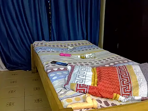 kisskittyX webcam