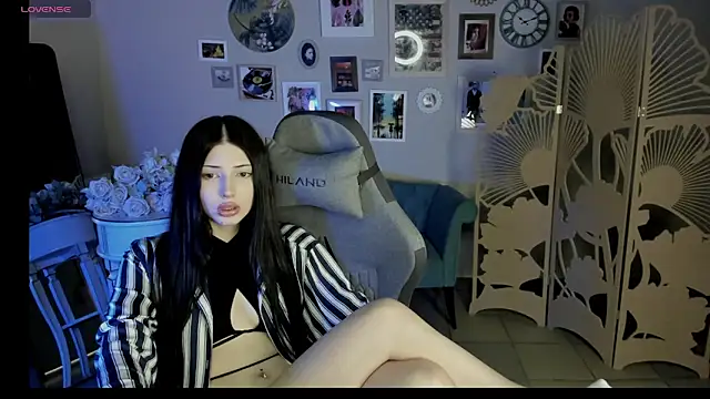 DianaRayyy webcam