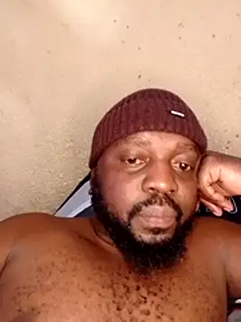 BuuuBeZI live cam on StripChat