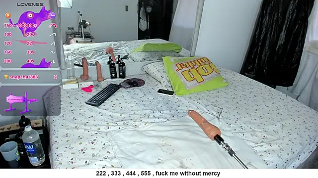 Benjamin_Buster live sex cam
