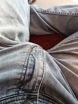 SuranSexy33 webcam