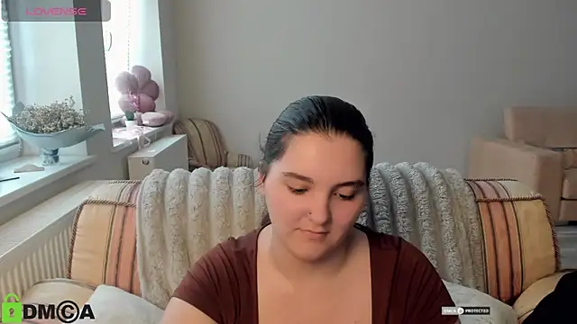 MonikaMooon webcam