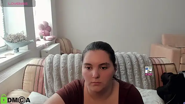 MonikaMooon webcam
