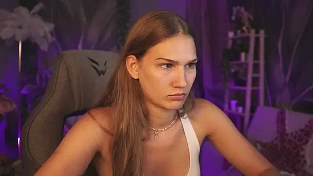 Sweet_Emilya webcam