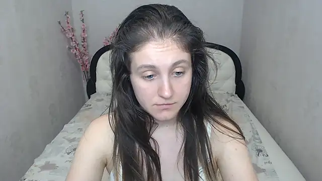Holliy_Cooper webcam