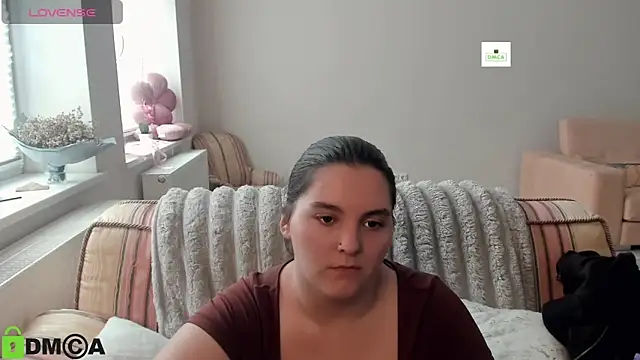 monikamooon - MonikaMooon's free webcam - UK Sex Cams