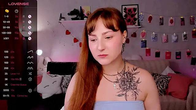 velvet_cherry_ webcam