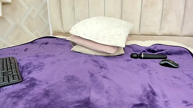 Anniie_Queen webcam