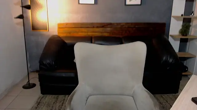Mike_montoya01 webcam