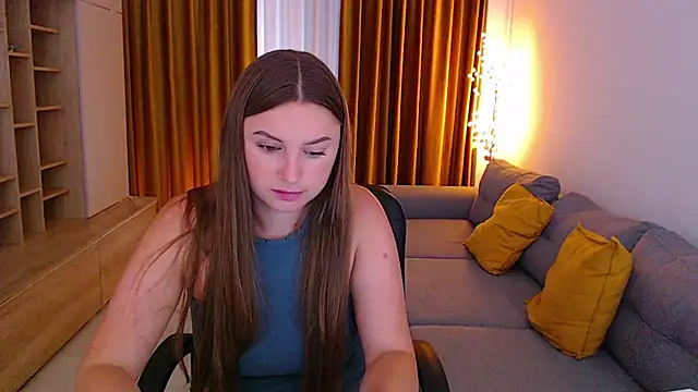 mia_bloomy webcam