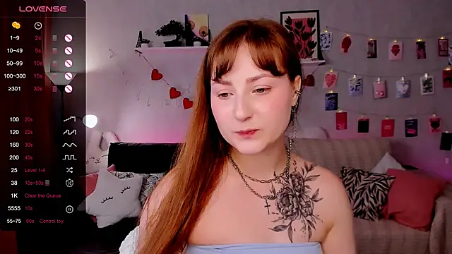 velvet_cherry_ webcam
