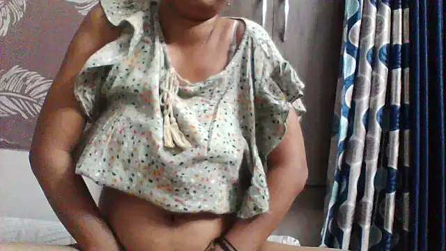 shalini_fire webcam
