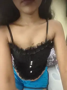 snaya-baby - Snaya-baby's free webcam - UK Sex Cams