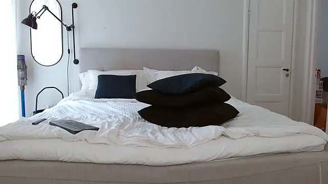 italoalpha (Ask my age) - Cum Show