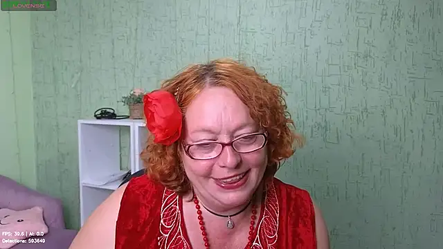 fara_flutte - Fara_Flutte's free webcam - UK Sex Cams