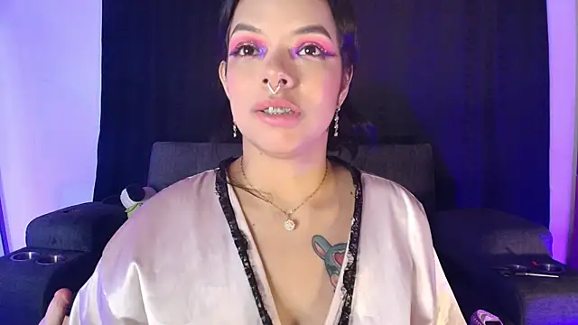 yungelitamor_ webcam