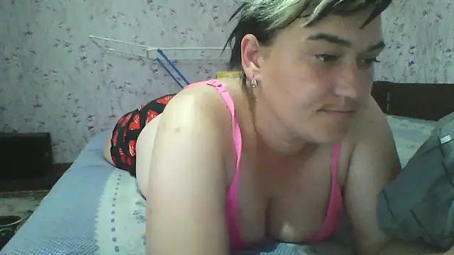 HollyLaBerry webcam