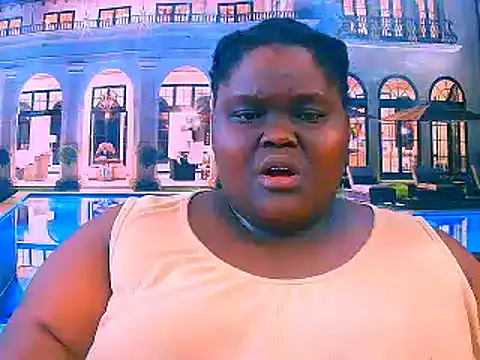 EbonyHotBuns webcam