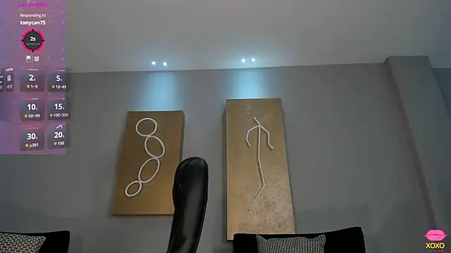 LisaFlowers_ webcam