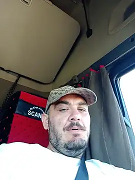 Maryo69v8 webcam