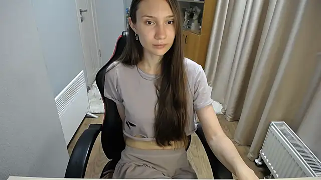 DollAshley webcam
