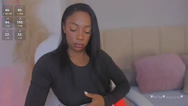 aprilebony_ webcam