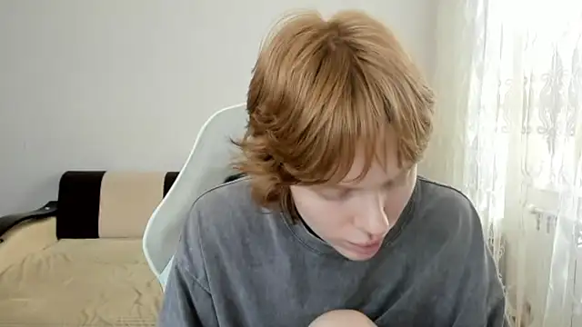 StellaDavis webcam