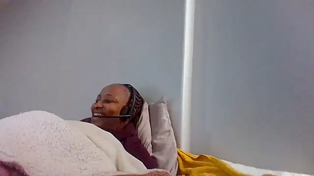 BabeAssXX webcam