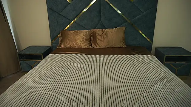 PaigePrado webcam