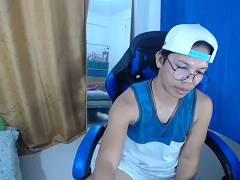 holly_oreo webcam