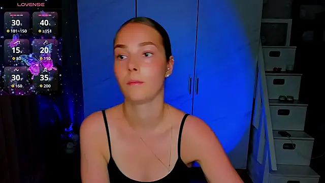 Maddy_Wood_ webcam