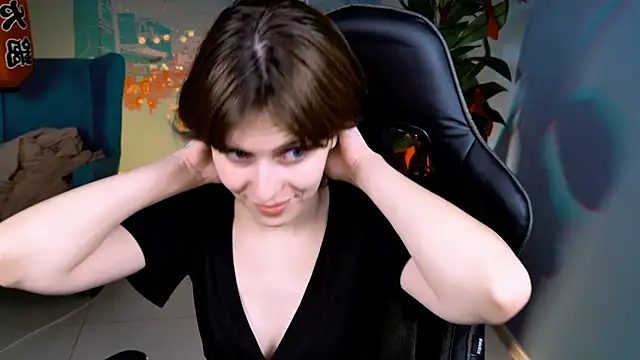 LolaDominara webcam