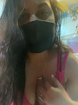 Haanikaur_saavi webcam