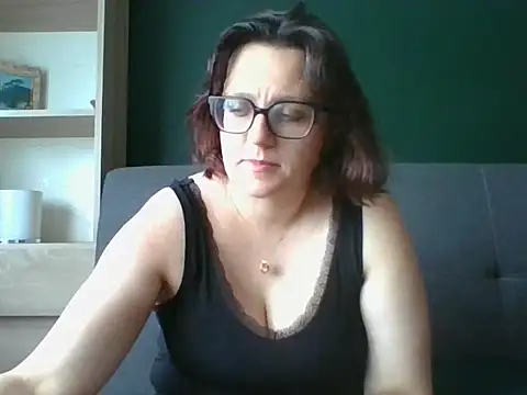 sensual_paris webcam