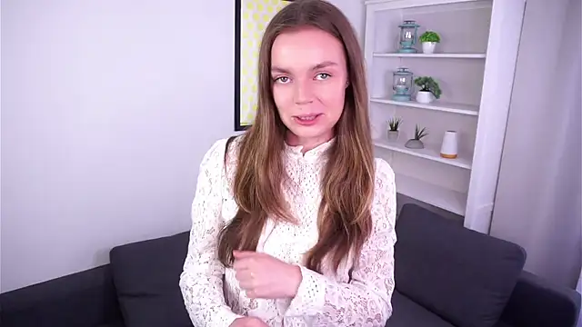 SaraStraton webcam