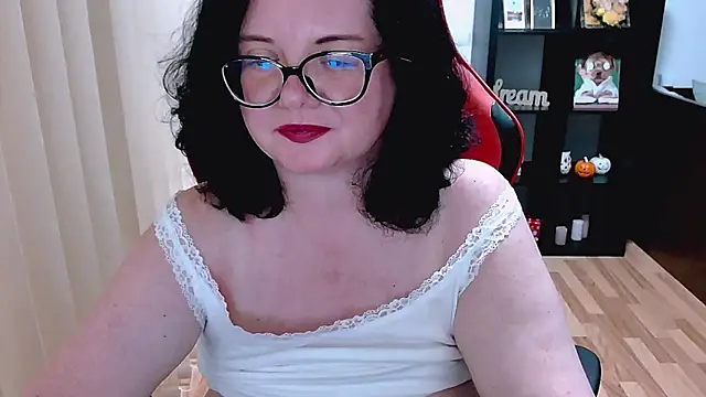 MissTroublle webcam