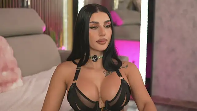 AmyBlair live cam on StripChat