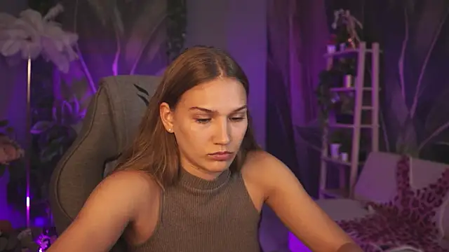 Sweet_Emilya webcam
