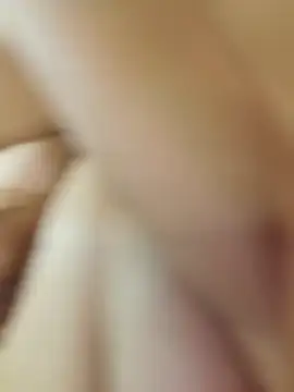 Gatitadiablita35 webcam