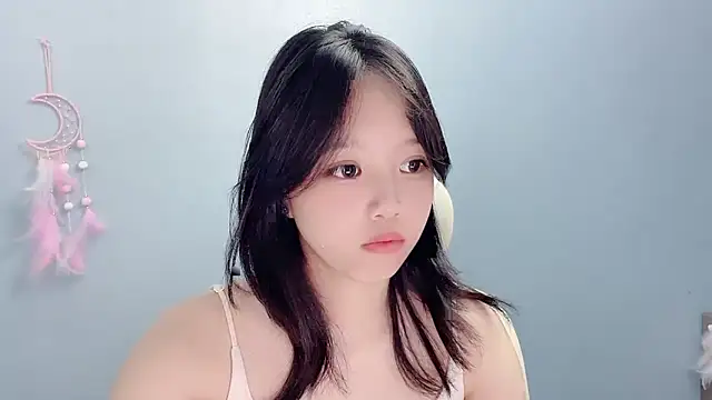 Yanys521 live cam on StripChat