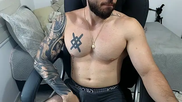 Isaac_Carter webcam